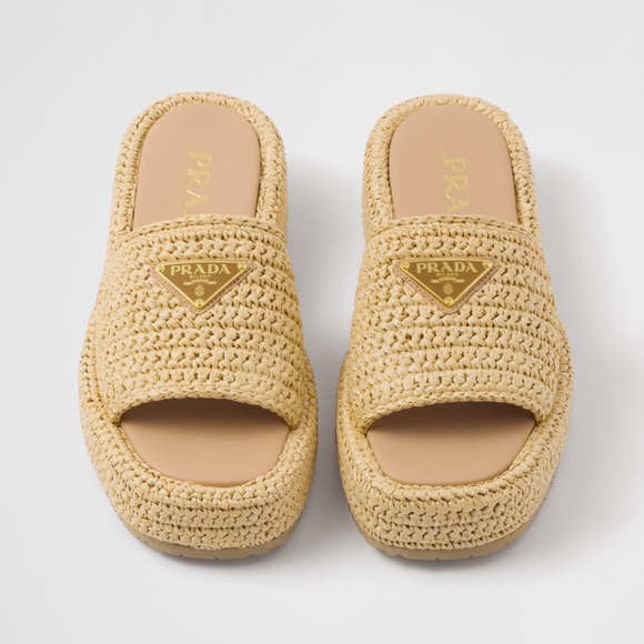 Like new Prada Crochet Raffia flatform slides $1,150 38 - Picture 4 of 15